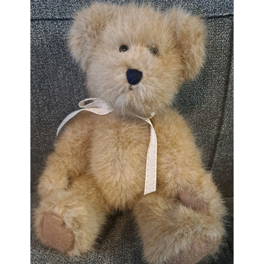 Boyds Bears Beige 8" Bear With White Ribbon